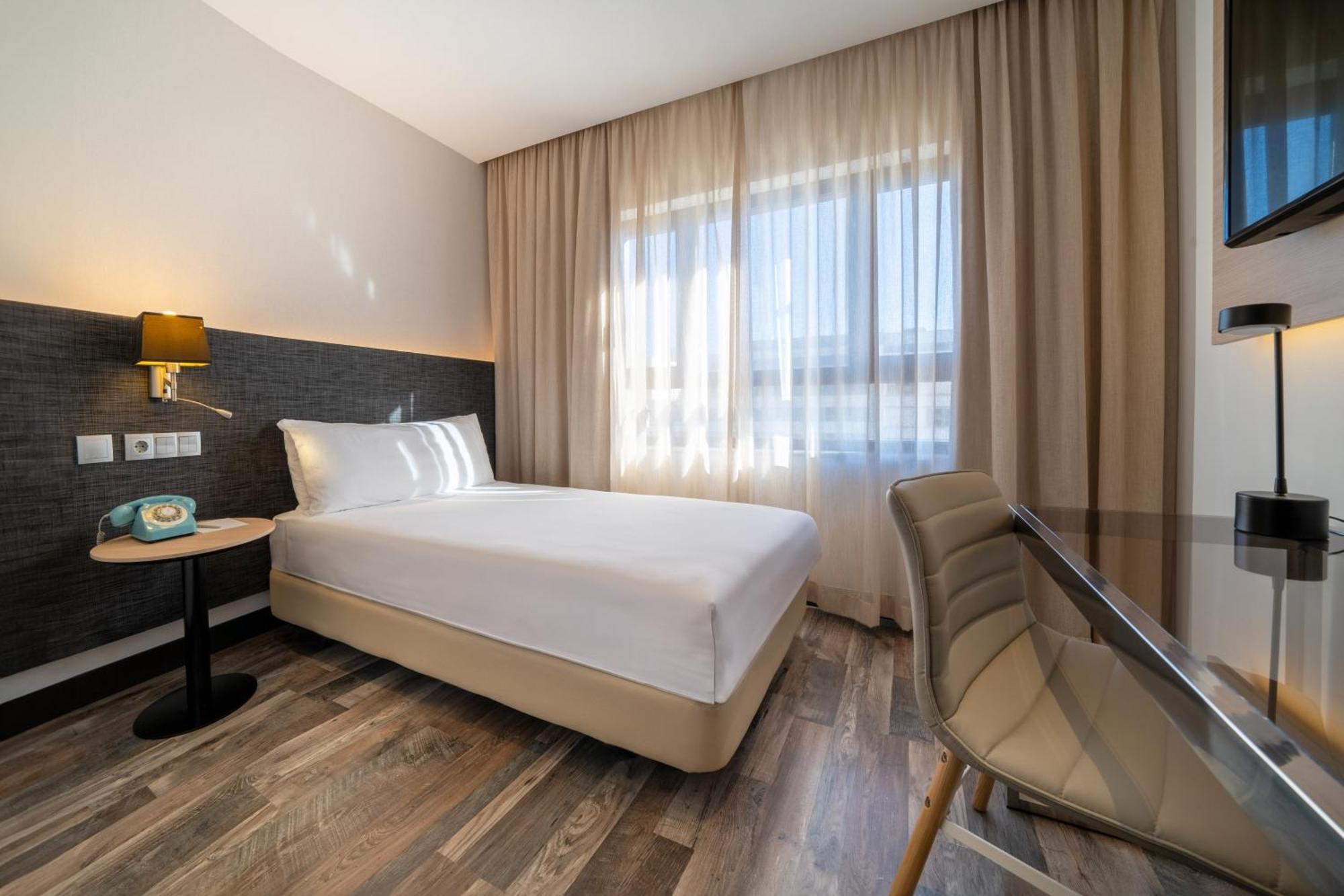 Hotel Cadiz Paseo Del Mar, Affiliated By Melia Экстерьер фото